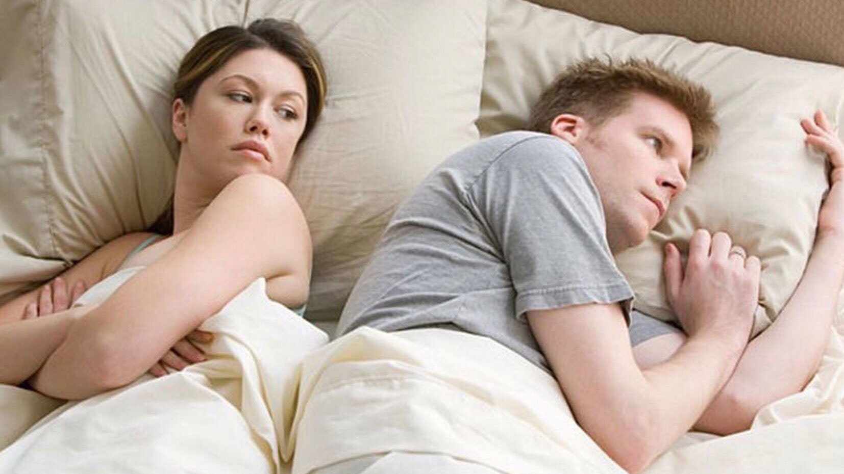 Distracted Boyfriend in Bed